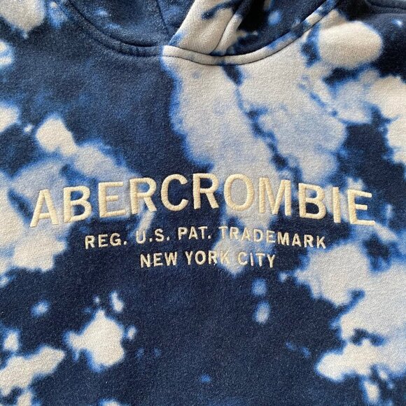 Abercrombie Kids Boys 11-12 Essential Logo Hoodie Sweatshirt Tie Dye Navy White - Picture 3 of 11